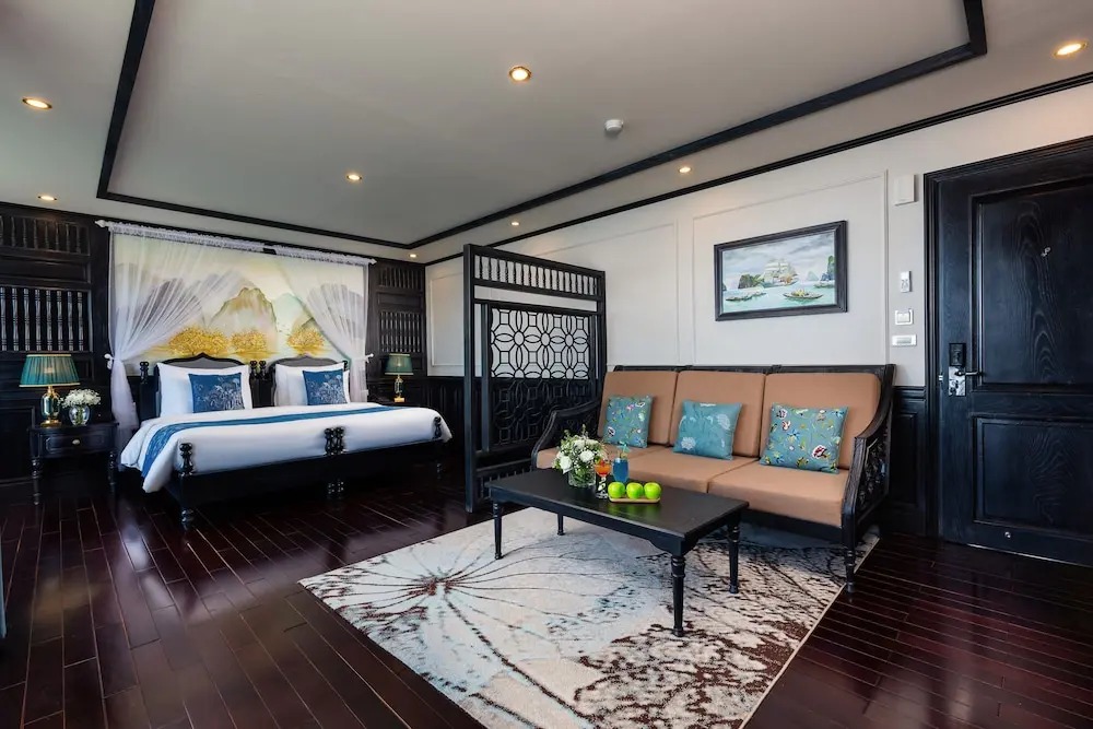 هتل لا رجینا گرند کروز هالونگ